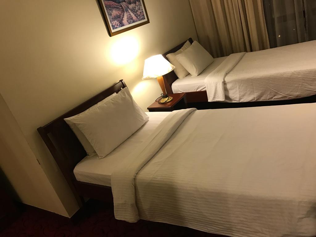 Luxy Service Suites At Times Square Kl Kuala Lumpur Exterior foto